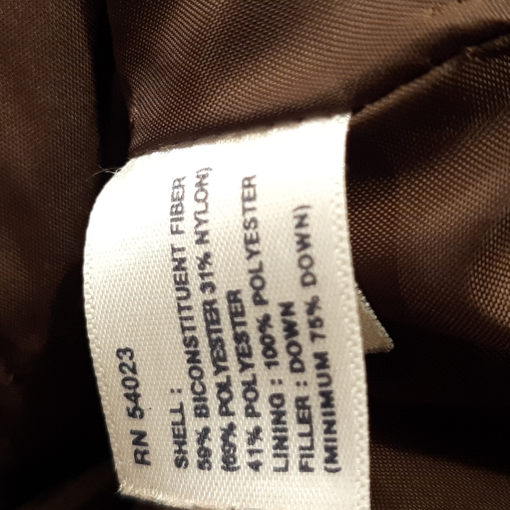 Woman's GAP Down Puffer Vest Size Med - Picture 5 of 5